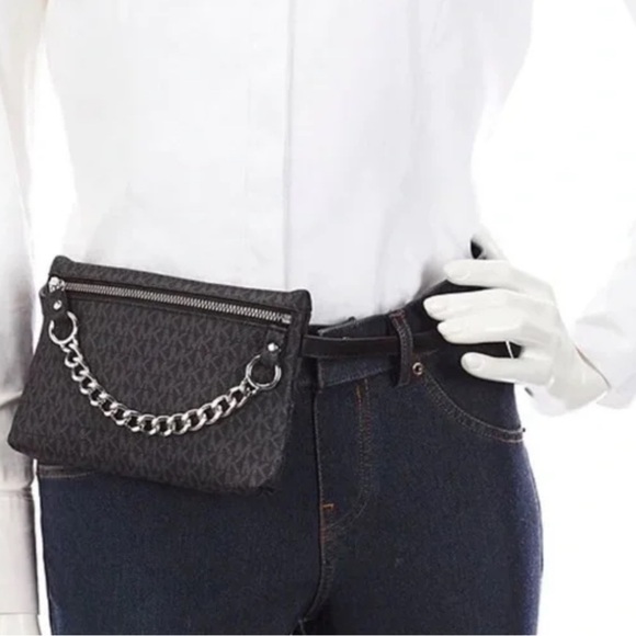 Michael Kors signature belt‎ bag with silver chain pull black main image 7
